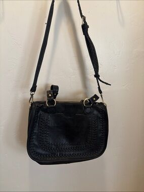 Antik Kraft Black Leather Woven Detail Crossbody Bag